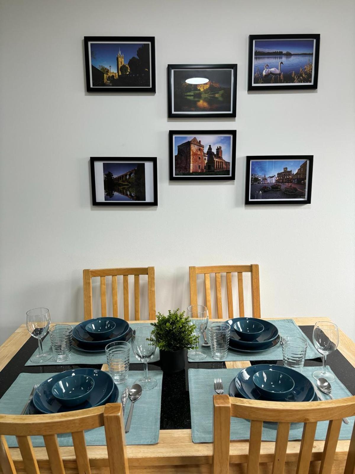 Stylish Home In Linlithgow With Free Parking Eksteriør bilde